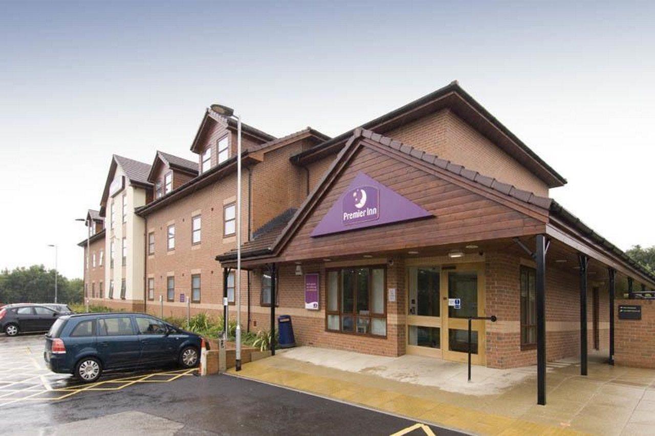 Premier Inn Ripley Extérieur photo