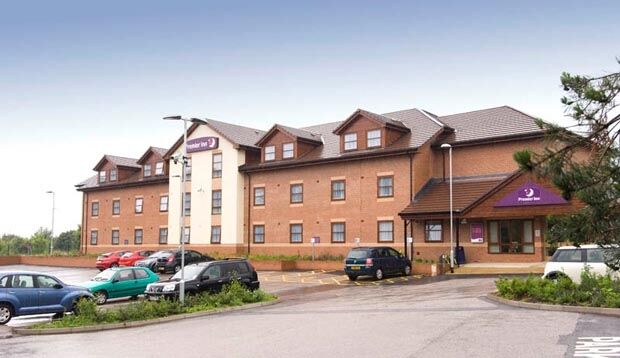 Premier Inn Ripley Extérieur photo